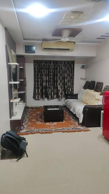 Full Furnished 1 Bhk In South Mumbai Apartment Exterior photo